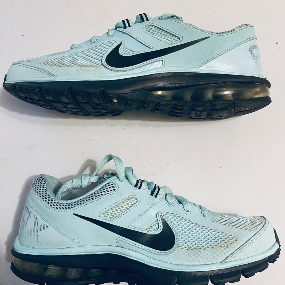 Nike Air Max Defy RN